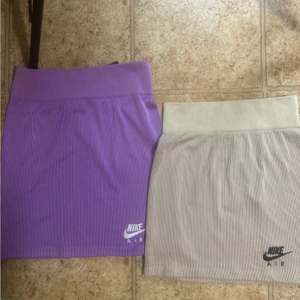 Nike Women's Purple and White Mini Skirt bundle small